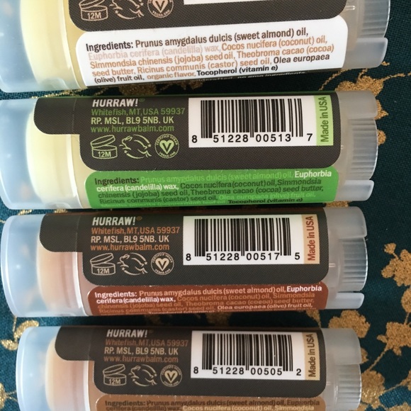 Lot of four organic vegan lip balm by Hurraw! - Picture 3 of 6